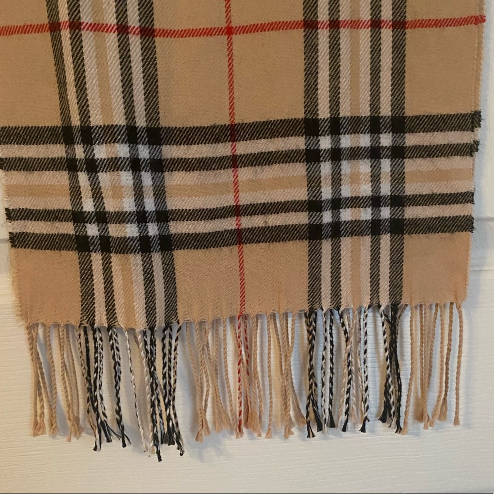Unisex NWOT Unused Designer Inspired Plaid Scarf